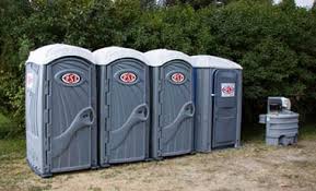 Best Portable Restroom Removal and Pickup  in Shorewood, IL